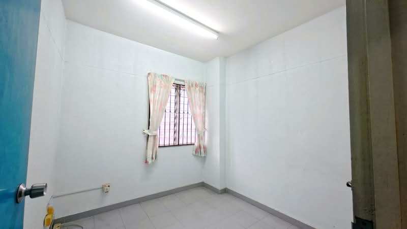 Flat for Sale at Desa Intan - Stephanie Lim - Interior - PropertyGuru.com.my