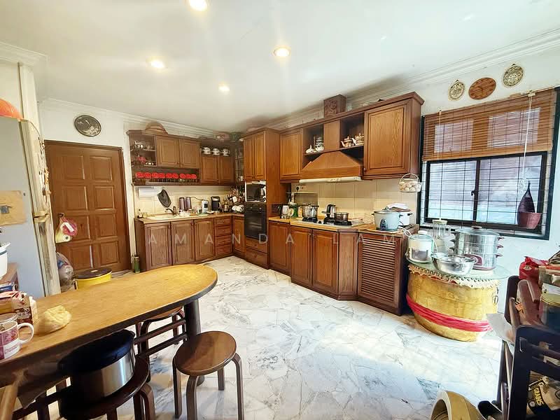 Bungalow House for Sale in Tanjung Bungah (Penang) - Amanda Lam - Kitchen - PropertyGuru.com.my