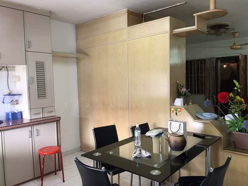 Rumah Flat untuk Disewa di Desa Permai Indah Flat - Stephanie Lim - Kitchen - PropertyGuru.com.my