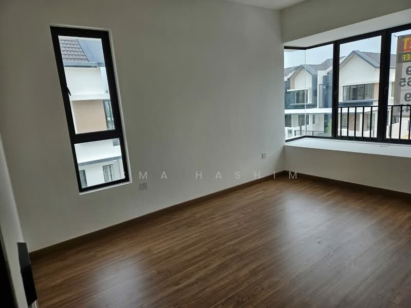 2-storey Terraced House for Sale in Sepang (Selangor) - Asma Hashim - PropertyGuru.com.my
