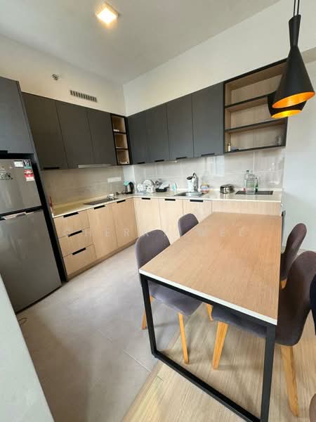 Service Residence for Rent at Windmill upon Hills - Cherry Wee - Kitchen - PropertyGuru.com.my
