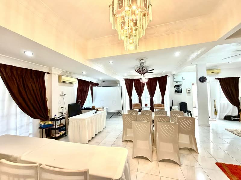 Rumah Teres 3-Tingkat untuk Dijual di Seksyen 7 (Shah Alam) - Aizuddin Ali - Interior - PropertyGuru.com.my