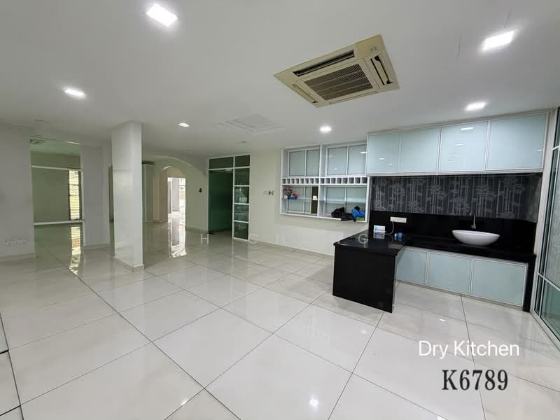 Semi-Detached House for Sale in Bandar Bukit Tinggi 2 (Klang) - KH Chong - Kitchen - PropertyGuru.com.my