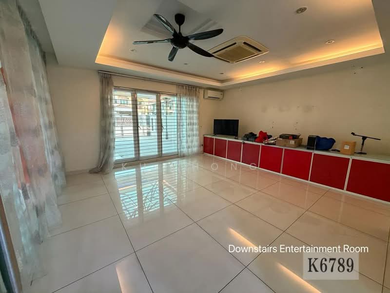 Semi-Detached House for Sale in Bandar Bukit Tinggi 2 (Klang) - KH Chong - Living Room - PropertyGuru.com.my