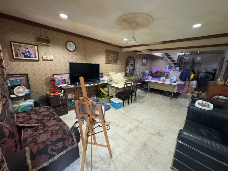 2-storey Terraced House for Sale in Taman Melawati (Ulu Kelang) - Welson Moo - Living Room - PropertyGuru.com.my