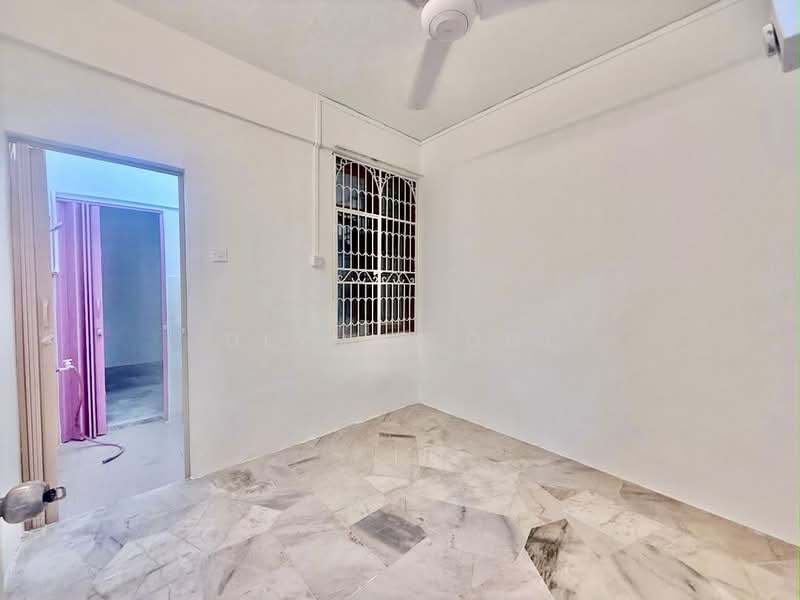 Rumah Bandar untuk Dijual di Taman Bukit Teratai (Ampang) - Dlynie Ooi - Interior - PropertyGuru.com.my