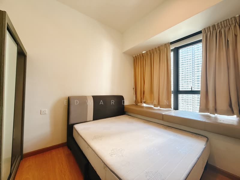 Kondominium untuk Disewa di Royal Strand @ Country Garden Danga Bay - Edward Tan - Bedroom - PropertyGuru.com.my