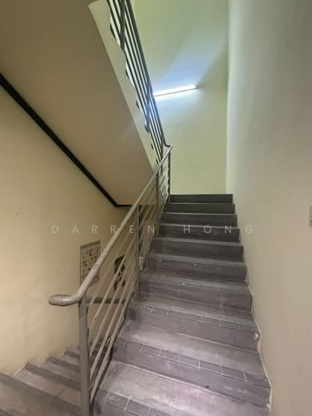 Shop / Office for Rent in Taman Molek (Johor Bahru) - Darren Hong - Corridor - PropertyGuru.com.my