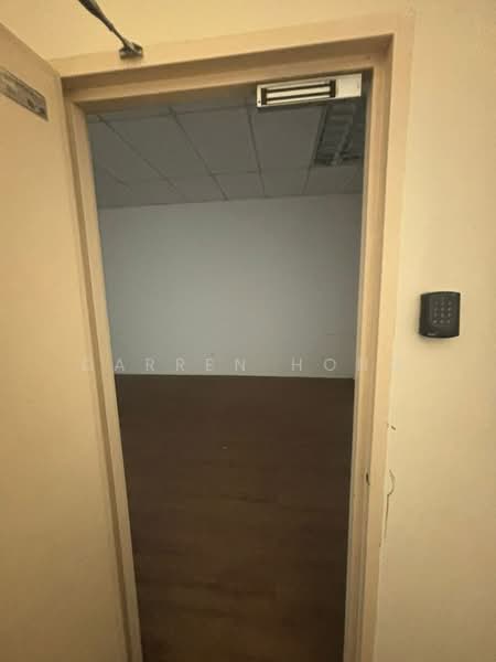 Shop / Office for Rent in Taman Molek (Johor Bahru) - Darren Hong - Interior - PropertyGuru.com.my