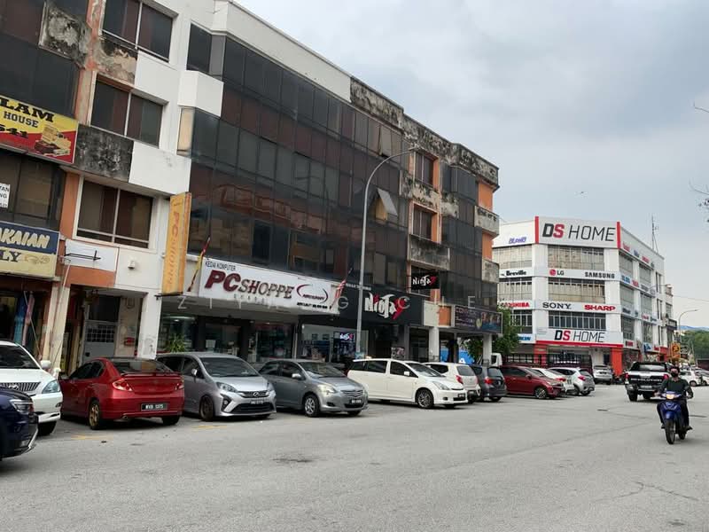 Shop for Rent in Subang (Selangor) - Ziyang Chen - PropertyGuru.com.my
