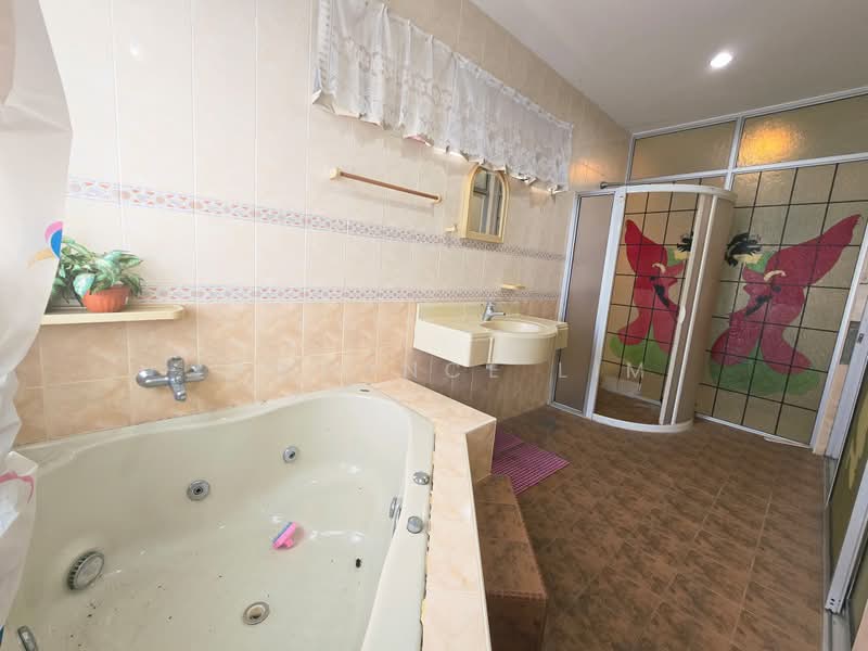 Rumah Teres 2-Tingkat untuk Dijual di Taman Kesidang Seksyen 3 (Melaka City) - Lawrance Lim - PropertyGuru.com.my