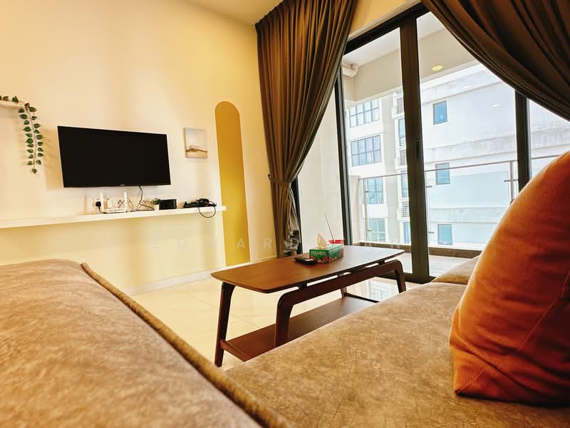 Condominium for Rent at Amberside @ Country Garden Danga Bay - Edward Tan - Living Room - PropertyGuru.com.my