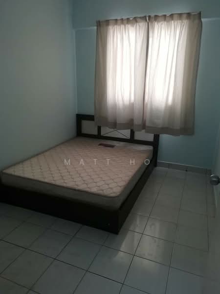Service Residence for Sale at Serdang Skyvillas (Serdang Perdana) - Matt Ho - Bedroom - PropertyGuru.com.my