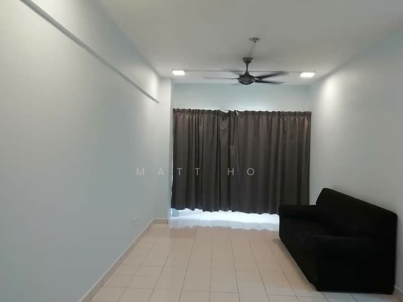 Service Residence for Sale at Serdang Skyvillas (Serdang Perdana) - Matt Ho - Living Room - PropertyGuru.com.my