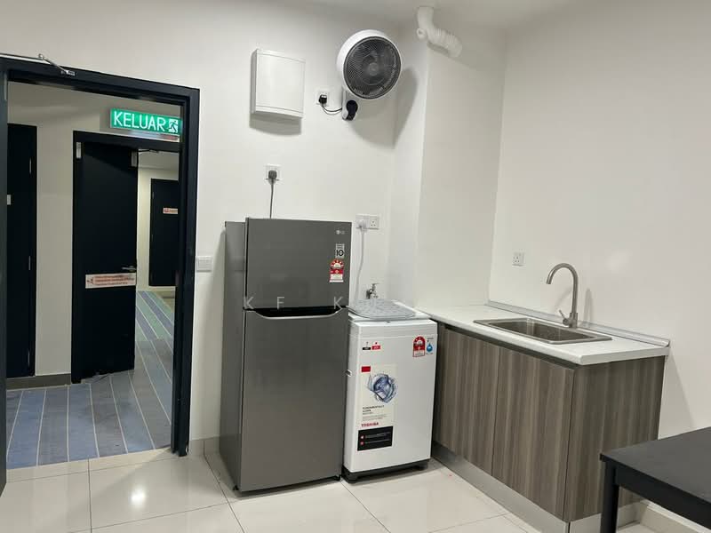 Service Residence for Sale at The New Duo @ Edumetro - KF Kuan - Kitchen - PropertyGuru.com.my