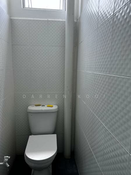 Shop / Office untuk Dijual di Simpang Ampat (Penang) - Darren Kooi - Bathroom - PropertyGuru.com.my