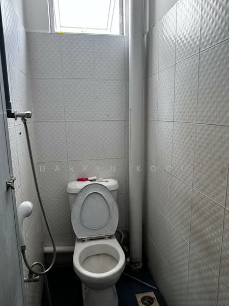 Shop / Office untuk Dijual di Simpang Ampat (Penang) - Darren Kooi - Bathroom - PropertyGuru.com.my