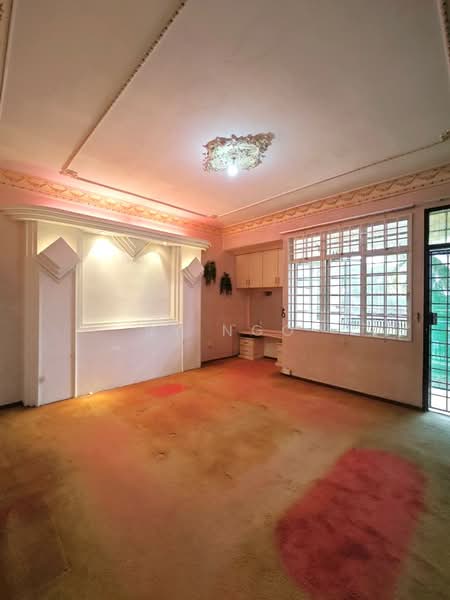 Rumah Teres 2-Tingkat untuk Dijual di Taman Perling (Perling) - SY Ngo - Living Room - PropertyGuru.com.my