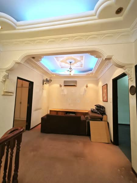 Rumah Teres 2-Tingkat untuk Dijual di Taman Perling (Perling) - SY Ngo - Living Room - PropertyGuru.com.my