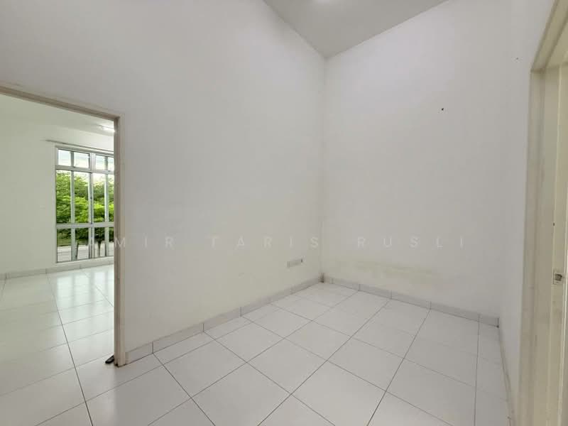 2-storey Terraced House for Sale in Mutiara Rini (Skudai) - Amir Faris Rusli - Interior - PropertyGuru.com.my