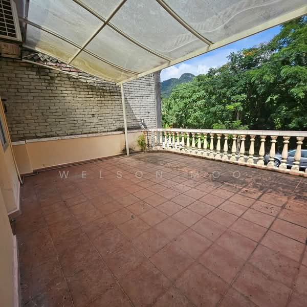 2-storey Terraced House for Sale in Taman Melawati (Ulu Kelang) - Welson Moo - Balcony - PropertyGuru.com.my