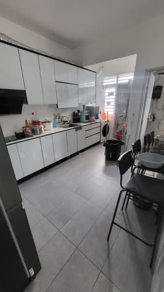 2-storey Terraced House for Sale in Kulai (Johor) - Albert Liew - Kitchen - PropertyGuru.com.my