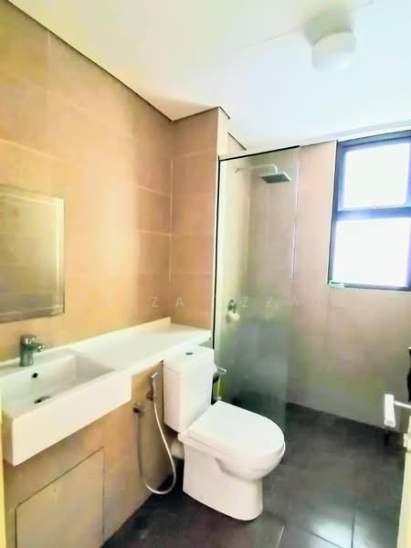 Kediaman Servis untuk Disewa di Radia Residences - Izzaza Izzati - Bathroom - PropertyGuru.com.my