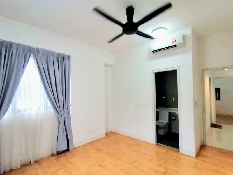 Kediaman Servis untuk Disewa di Radia Residences - Izzaza Izzati - Bedroom - PropertyGuru.com.my