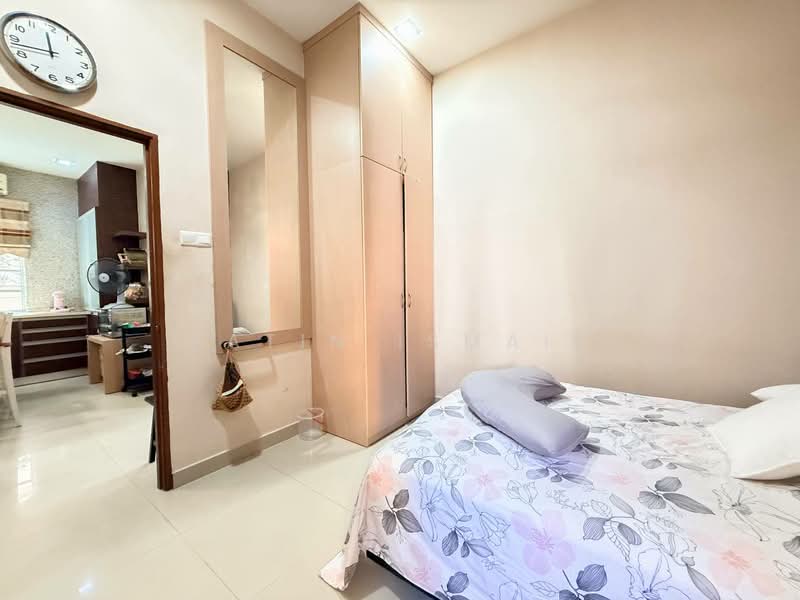 Bungalow House for Sale in Bandar Putra Permai (Seri Kembangan) - Fatin Ismail - Bedroom - PropertyGuru.com.my