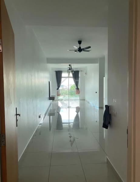 Service Residence for Sale at Setia Tri-angle - Queenie Goon - Corridor - PropertyGuru.com.my