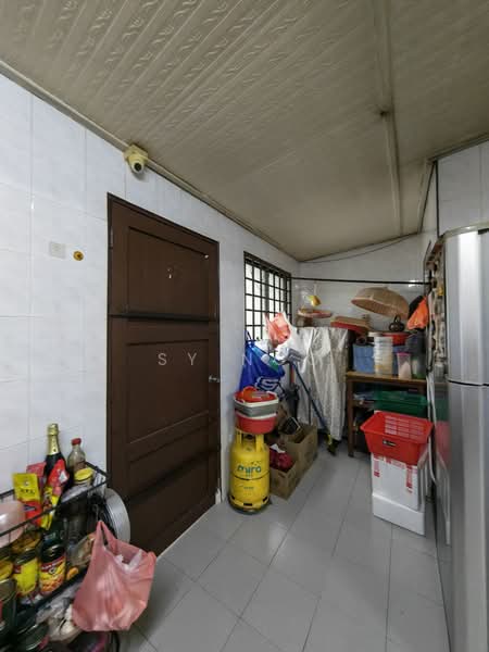 Rumah Teres 2-Tingkat untuk Dijual di Taman Muhibbah (Kulai) - SY Ngo - Kitchen - PropertyGuru.com.my