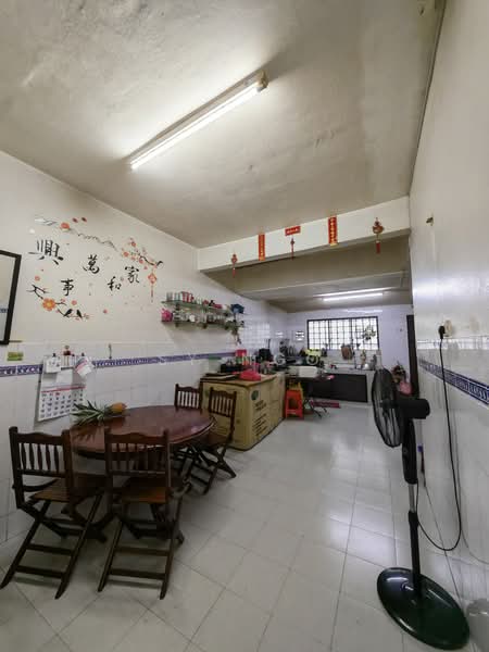 Rumah Teres 2-Tingkat untuk Dijual di Taman Muhibbah (Kulai) - SY Ngo - Kitchen - PropertyGuru.com.my