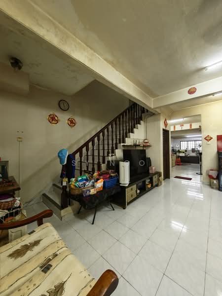 Rumah Teres 2-Tingkat untuk Dijual di Taman Muhibbah (Kulai) - SY Ngo - Living Room - PropertyGuru.com.my