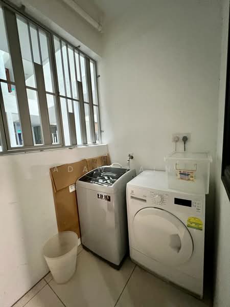 Kediaman Servis untuk Disewa di Emira Residence - Adaw Zain - Interior - PropertyGuru.com.my