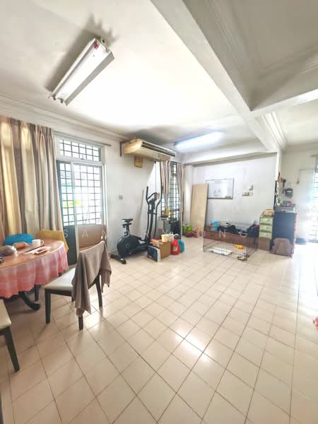 Rumah Berkembar untuk Dijual di Taman Bukit Kempas (Tampoi) - Sandry Ong - PropertyGuru.com.my
