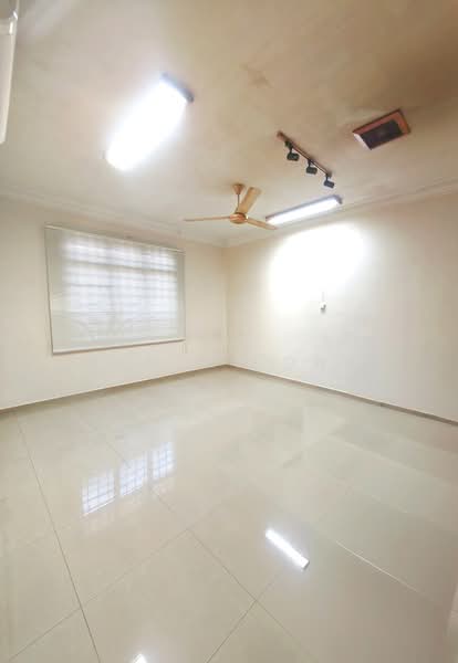 Rumah Berkembar untuk Dijual di Taman Bukit Kempas (Tampoi) - Sandry Ong - PropertyGuru.com.my