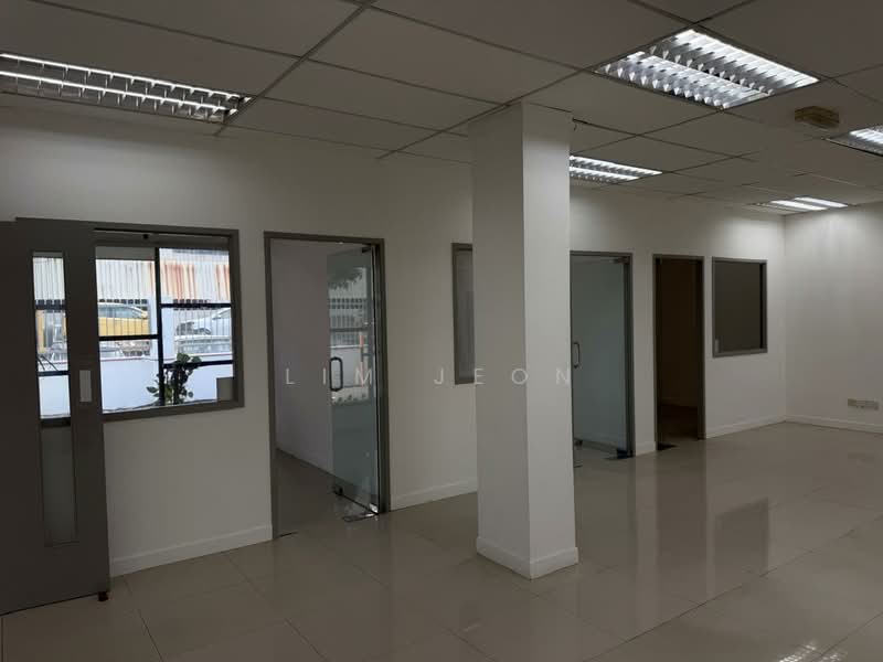 Detached Factory for Rent in Seksyen 16 (Shah Alam) - Lim Jeon - Interior - PropertyGuru.com.my