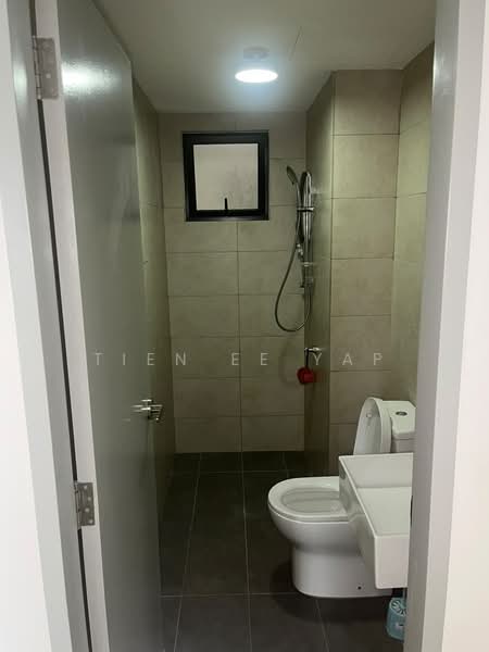 Service Residence for Rent at M Luna - Tien Ee Yap - Bathroom - PropertyGuru.com.my