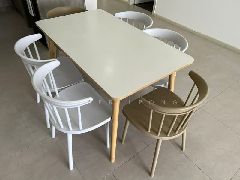 Kediaman Servis untuk Disewa di Geo Bukit Rimau - Esther Leong - Dining Room - PropertyGuru.com.my