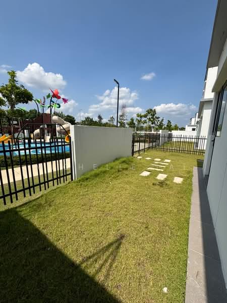 Semi-Detached House for Sale in Telok Panglima Garang (Selangor) - Michelle Lai - PropertyGuru.com.my