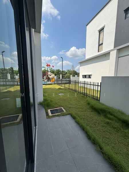 Semi-Detached House for Sale in Telok Panglima Garang (Selangor) - Michelle Lai - PropertyGuru.com.my