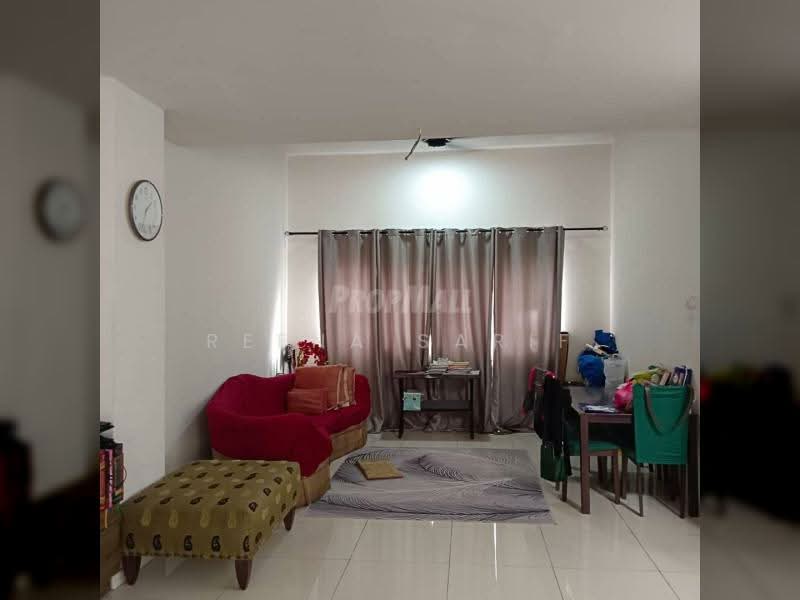 3-storey Terraced House for Sale in Superlink Three Storey Halamanda Gombak (Gombak) - Reena Sarif - Living Room - PropertyGuru.com.my