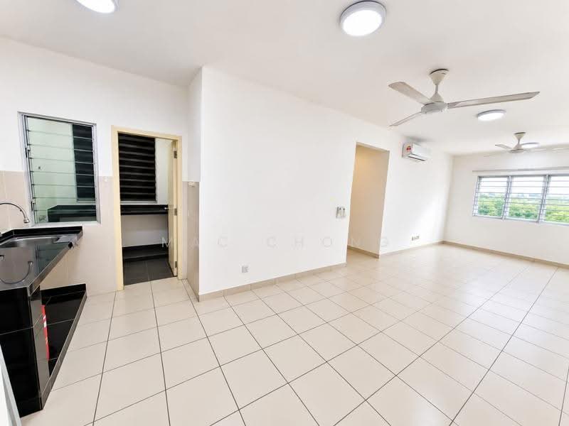 Pangsapuri untuk Dijual di Karisma @ Eco Majestic - Mac Chong - Kitchen - PropertyGuru.com.my