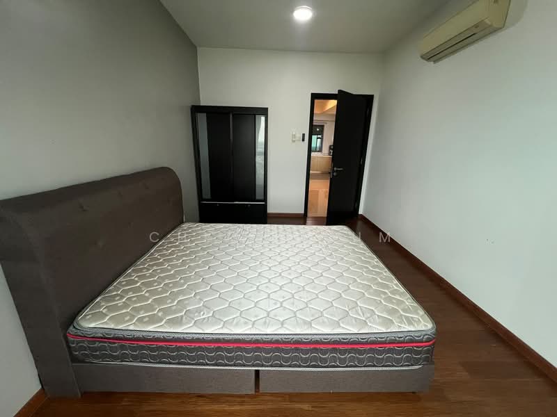 Pangsapuri untuk Disewa di Molek Pine 4 - Chloe Shum - Bedroom - PropertyGuru.com.my