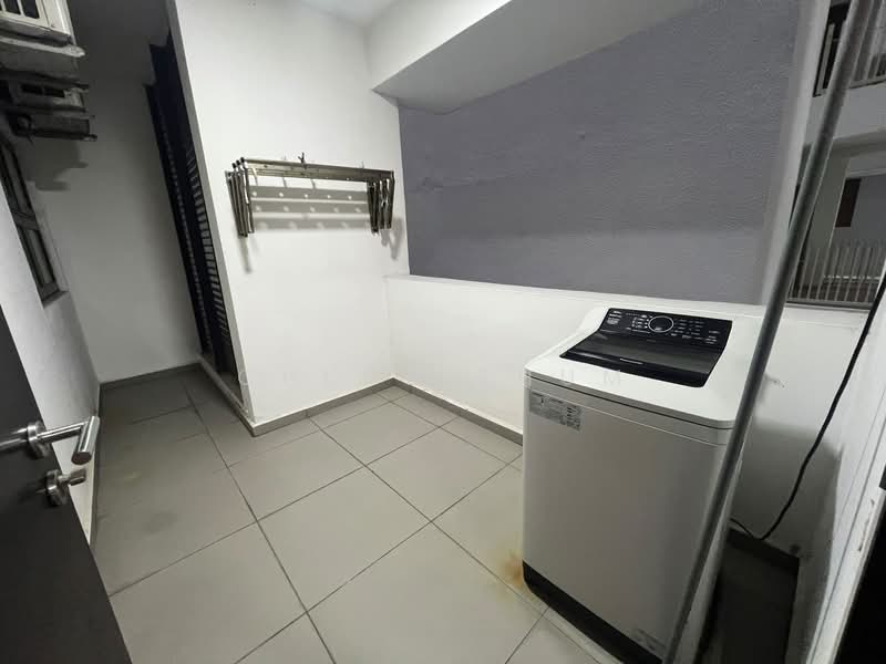 Pangsapuri untuk Disewa di Molek Pine 4 - Chloe Shum - Interior - PropertyGuru.com.my