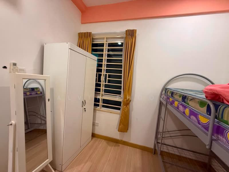Kediaman Servis untuk Disewa di Desa Green - Alvin Phoon - Bedroom - PropertyGuru.com.my