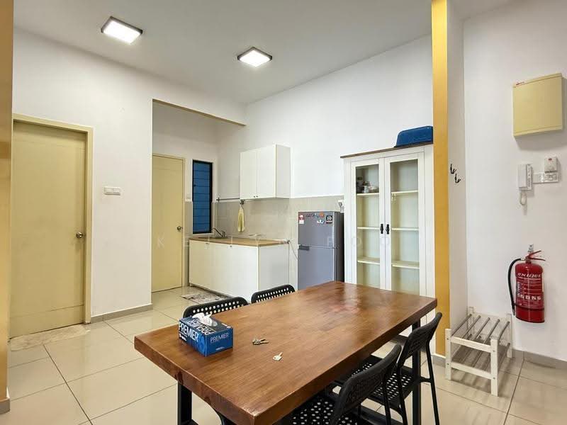 Kediaman Servis untuk Dijual di Atlantis Residences (Pangsapuri Atlantis Kota Syahbandar) - Kellyn Foo - Kitchen - PropertyGuru.com.my