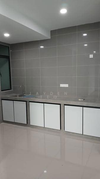 Kondominium untuk Dijual di 99 Residence - Jayden Teo - Kitchen - PropertyGuru.com.my