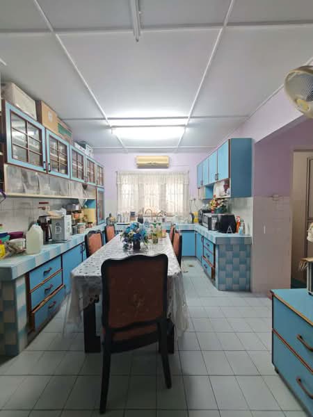 Bungalow House for Sale in Alor Akar (Kuantan) - Idham Che'Ali - Kitchen - PropertyGuru.com.my