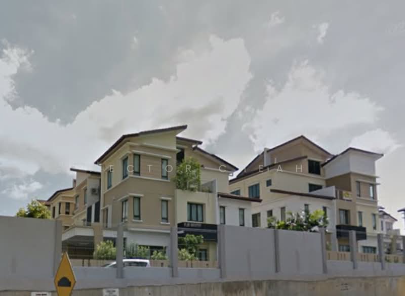 Rumah Berkembar untuk Dijual di Taman Tropika 2 (Kajang) - Hector Cheah - Exterior - PropertyGuru.com.my